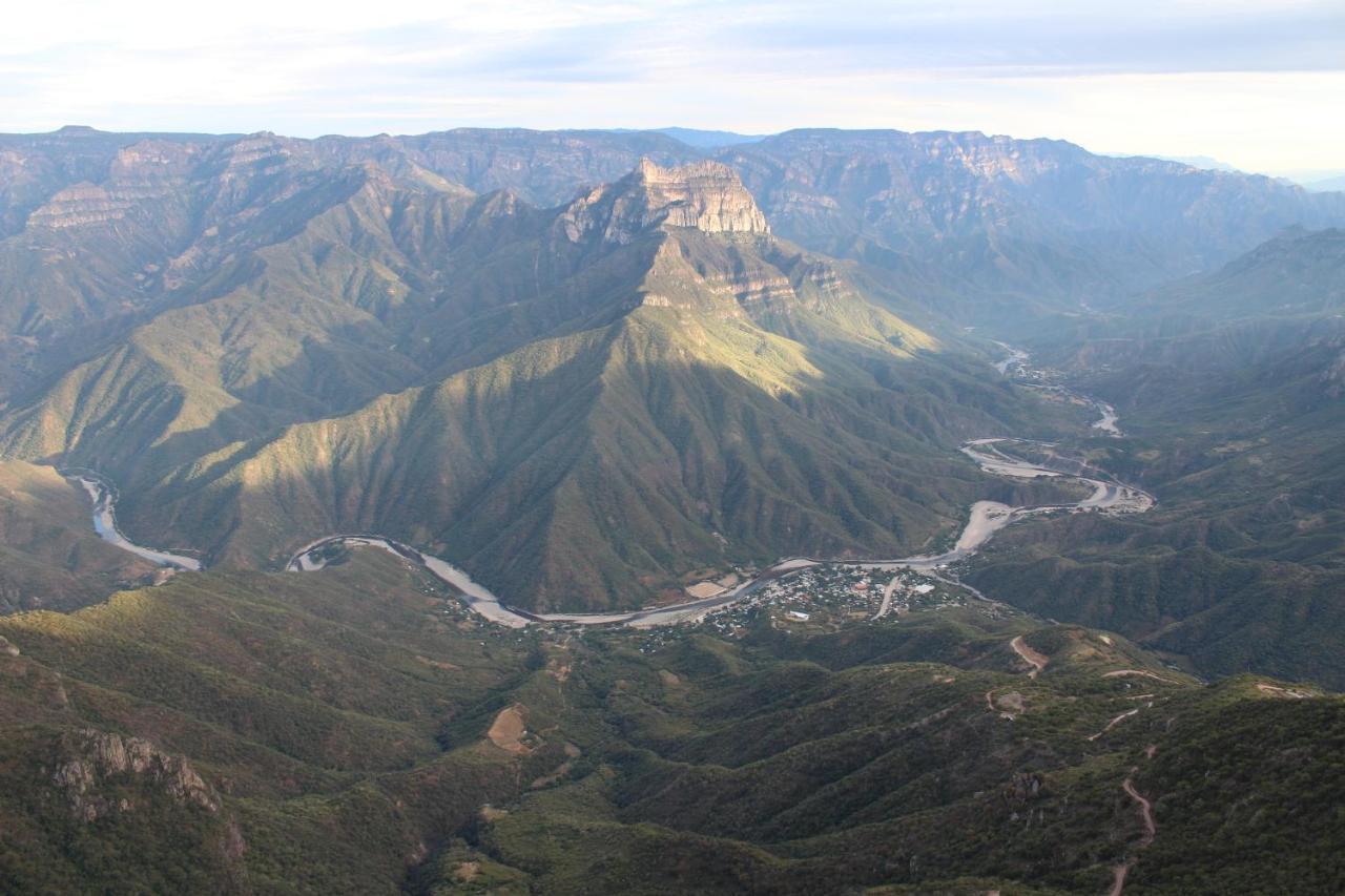 Hotel Paraiso Del Oso Cerocahuí Exteriör bild